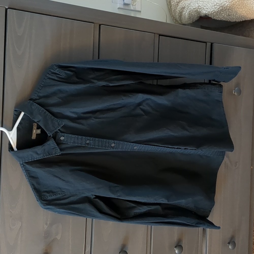Gap Black button down